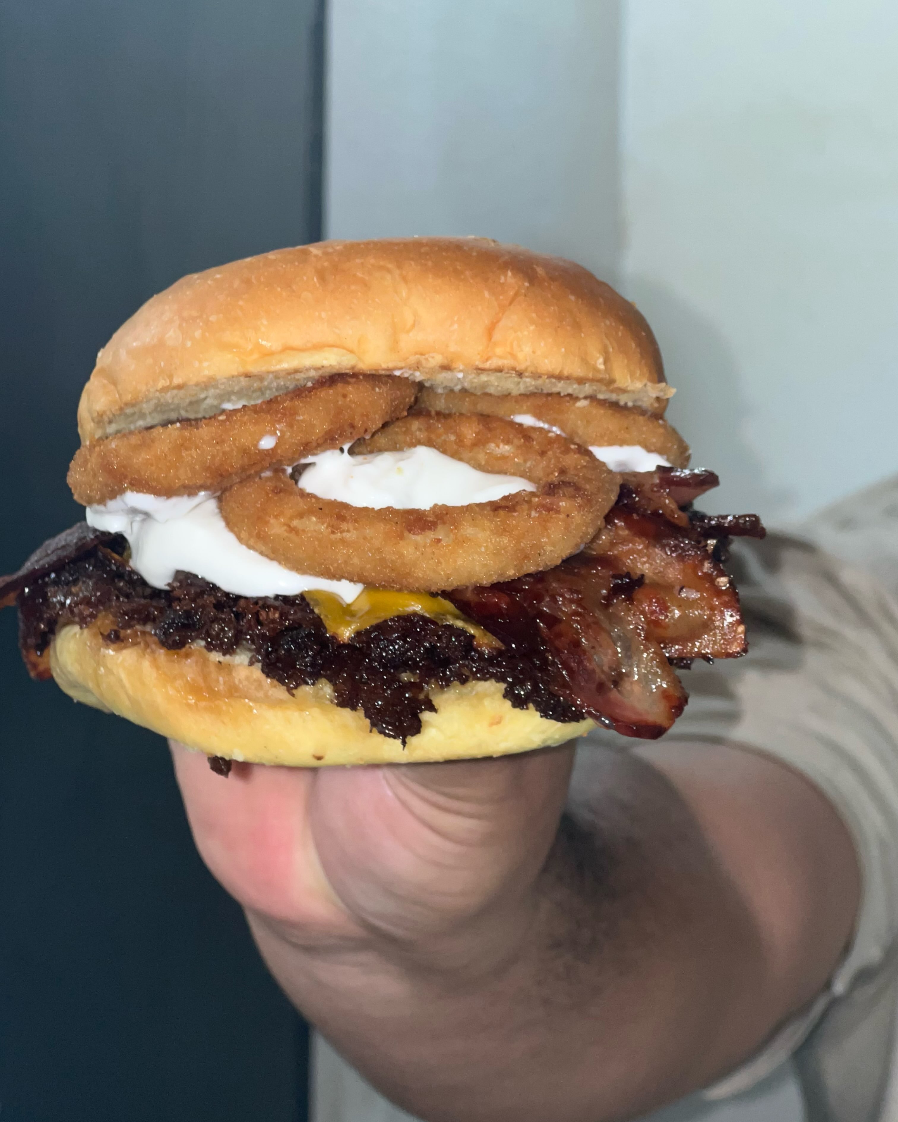 FITO’S SMASH BURGERS